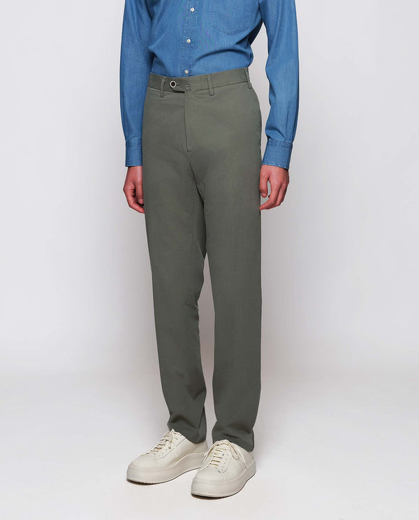 Pantalón regular fit algodón stretch verde
