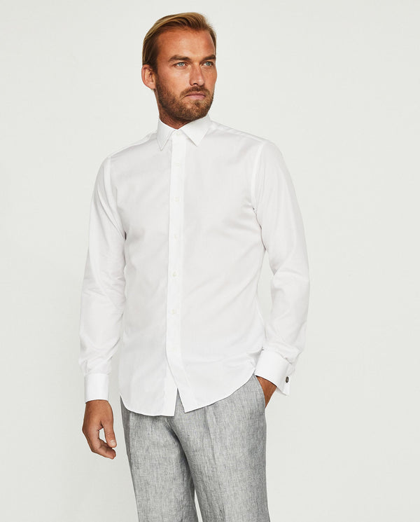 Camisa lisa semi-entallada travelshirt puño doble blanco