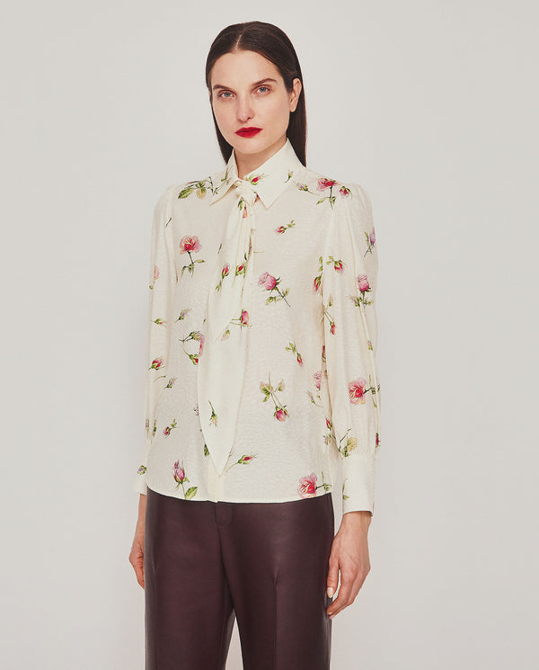 Blusa jacquard estampado floral color crudo by MIR