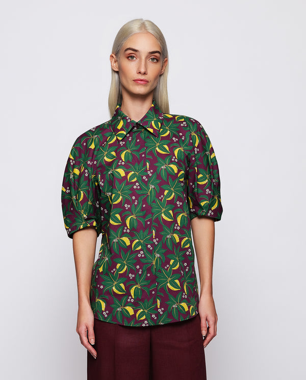 Camisa de algodón estampado frutal morado by MIRTO