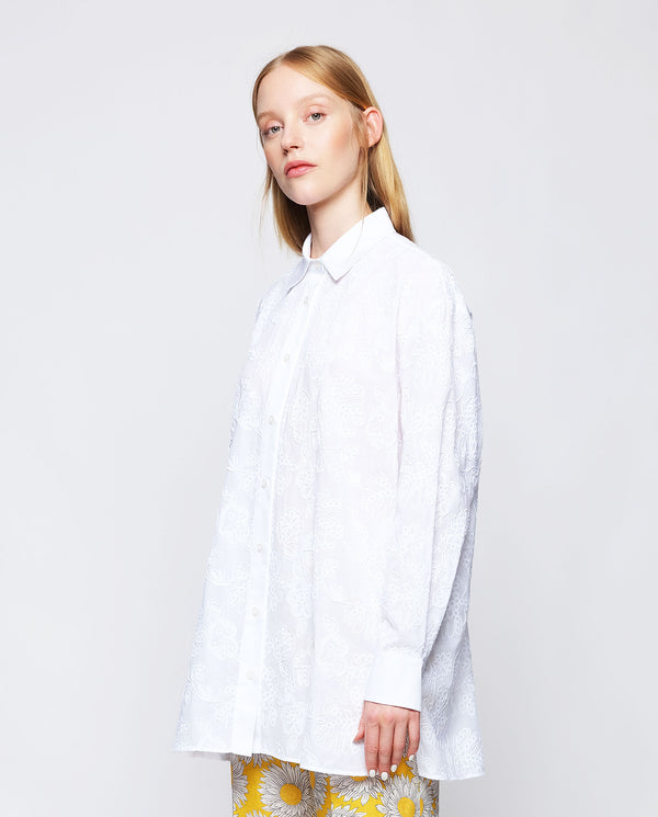 Camisa oversize de algodón bordado blanco by MIRTO