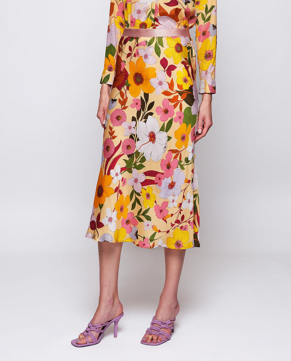 Falda midi estampado floral multicolor by MIRTO