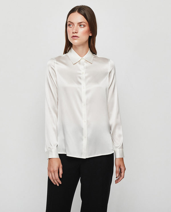 Blusa blanca de seda