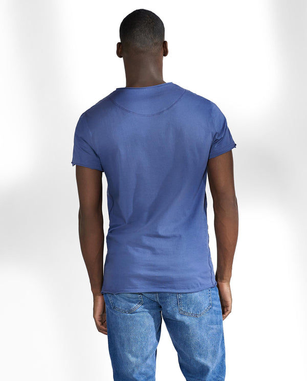 Camiseta cuello relax algodón orgánico azul d by B